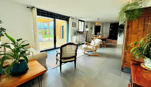 Villa / Maison 8 pièces  à vendre Lescar 64230