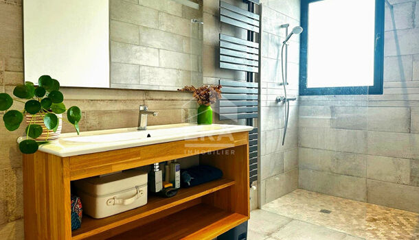 Villa / Maison 8 pièces  à vendre Lescar 64230