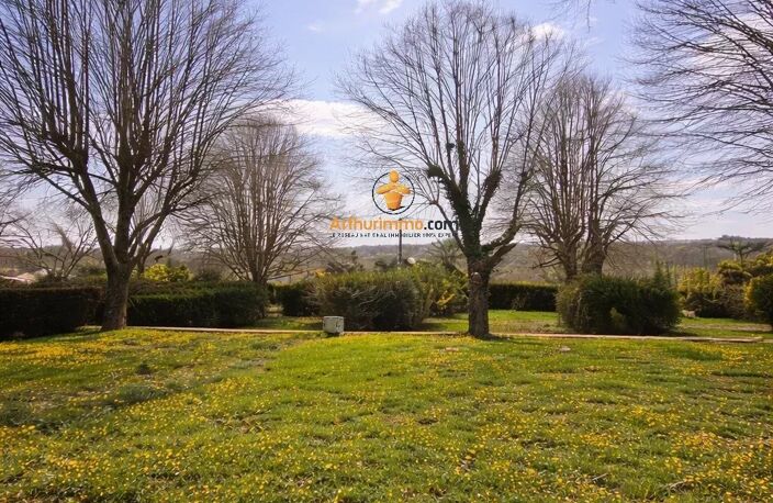 Terrain Plat arboré a 5mns de Lourdes — photo 2