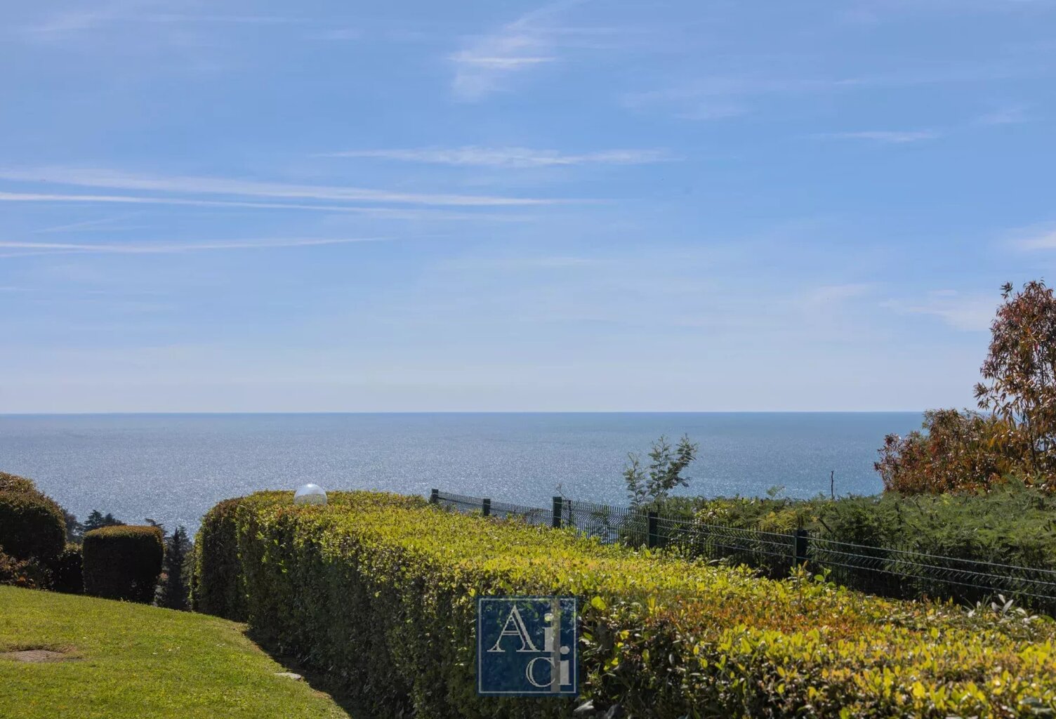 Cannes Croix des Gardes — photo 1