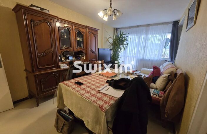 Appartement 4 pièces avec balcon et cave — photo 3