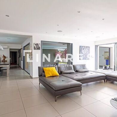 Maison 4 pièces 795000 €