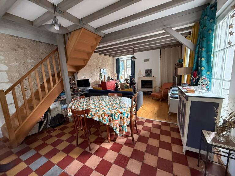Tours Febvotte  Maison avec jardin, cheminée et garage — photo 1