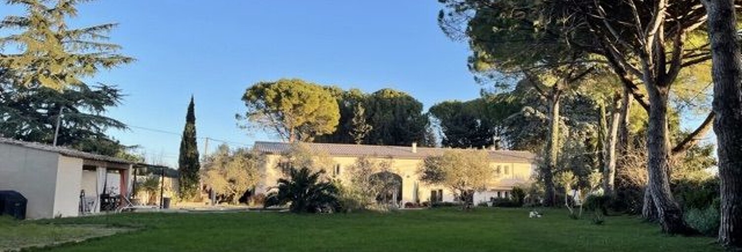 Maison 9 Pièces 300 m² à vendre à Nîmes (30000)