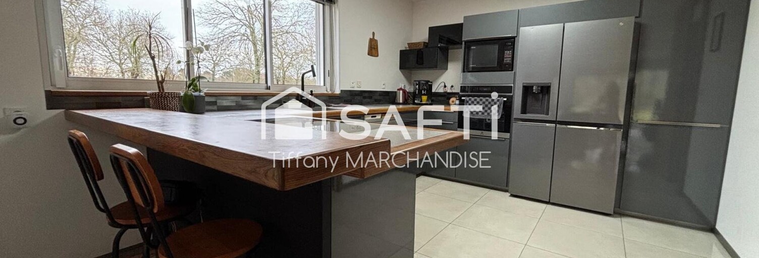 Maison 5 Pièces 138 m² à vendre à Salles (33770)