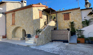 Maison 5 Pièces 115 m² à vendre à La Trinité (06340)