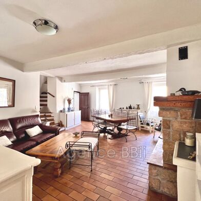 Maison 5 pièces 399100 €