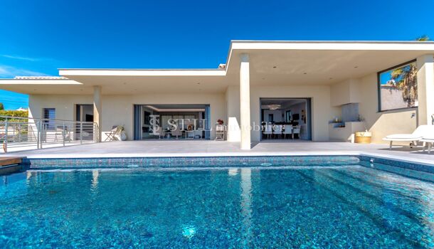 Villa / Maison 7 pièces  à vendre Sainte-Maxime 83120