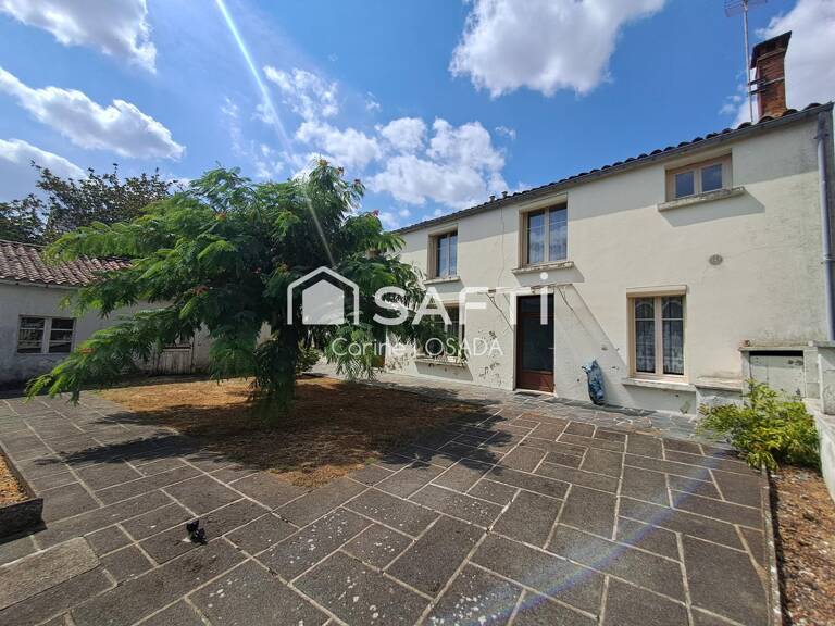 Spacieuse maison à proximité de Fontenay-le-Comte — photo 1