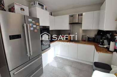 Appartement 3 pièces 117900 €