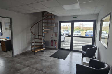 Commerce  482400 €