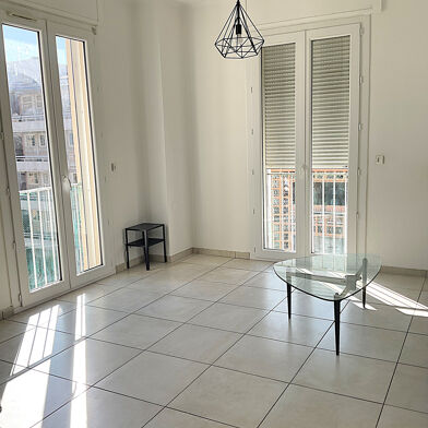 Appartement 3 pièces 190800 €