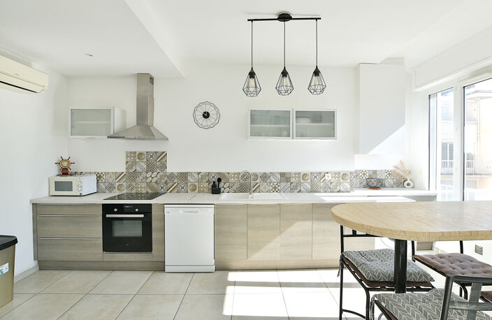 TOULON CENTRE PORT APPARTEMENT TYPE 3 — photo 3
