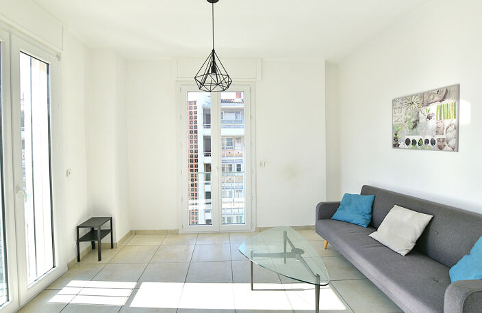 TOULON CENTRE PORT APPARTEMENT TYPE 3 — photo 4