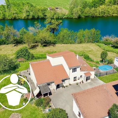 Maison 10 pièces 269900 €