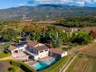 Bedoin - Bel ensemble immobilier : une maison d'habitation, un m — photo 2