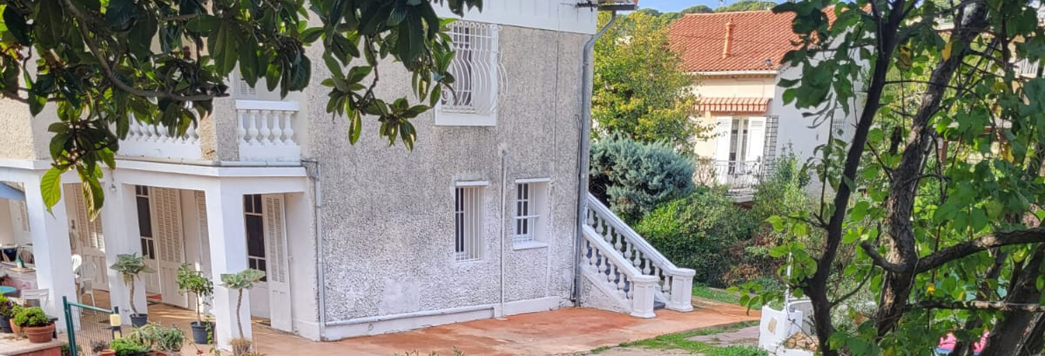 Maison 5 Pièces 150 m² à vendre à Sanary-sur-Mer (83110)