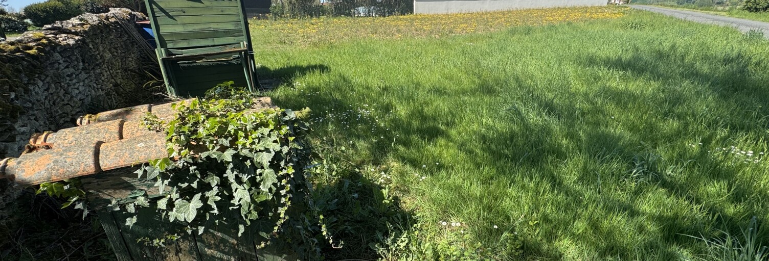 Terrain  1083 m² à vendre à Pouillé (85570)