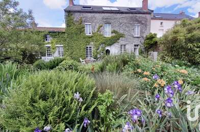 Maison 8 pièces 301800 €