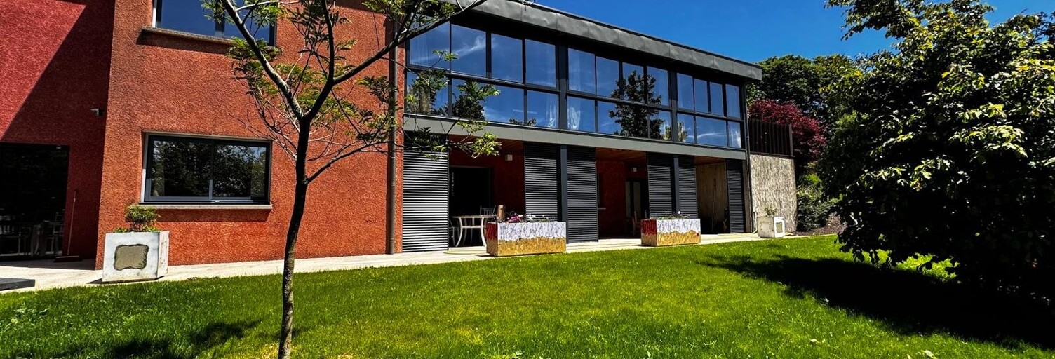 Maison 10 Pièces 321 m² à vendre à Rieupeyroux (12240)