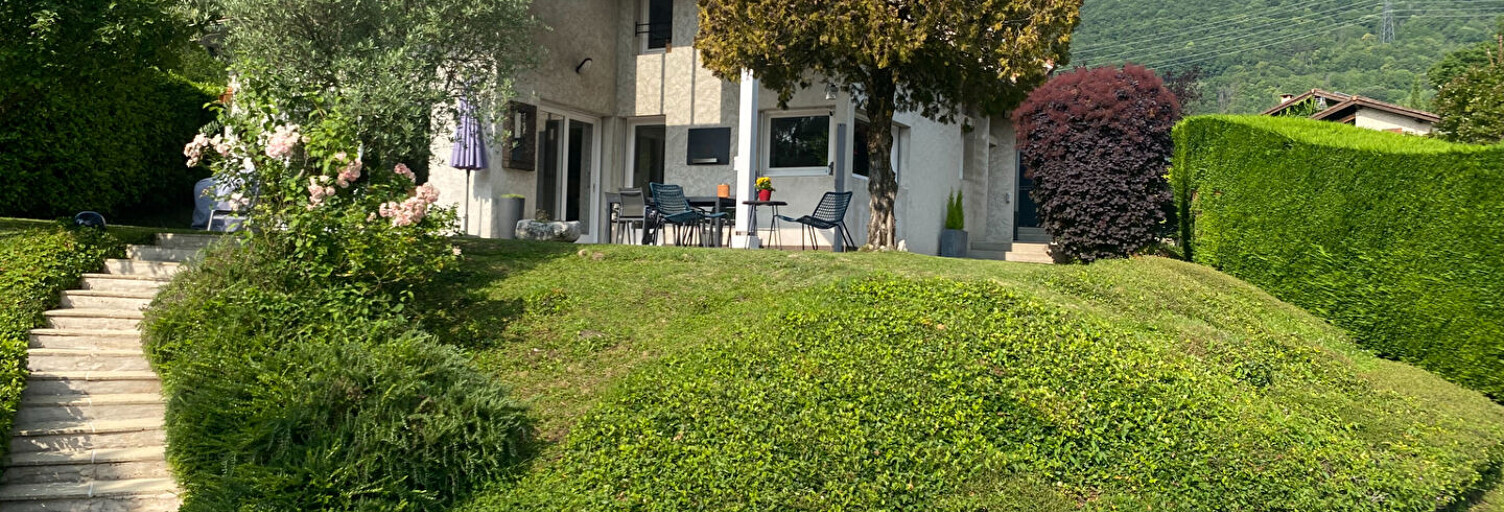 Maison 6 Pièces 165 m² à vendre à Claix (38640)