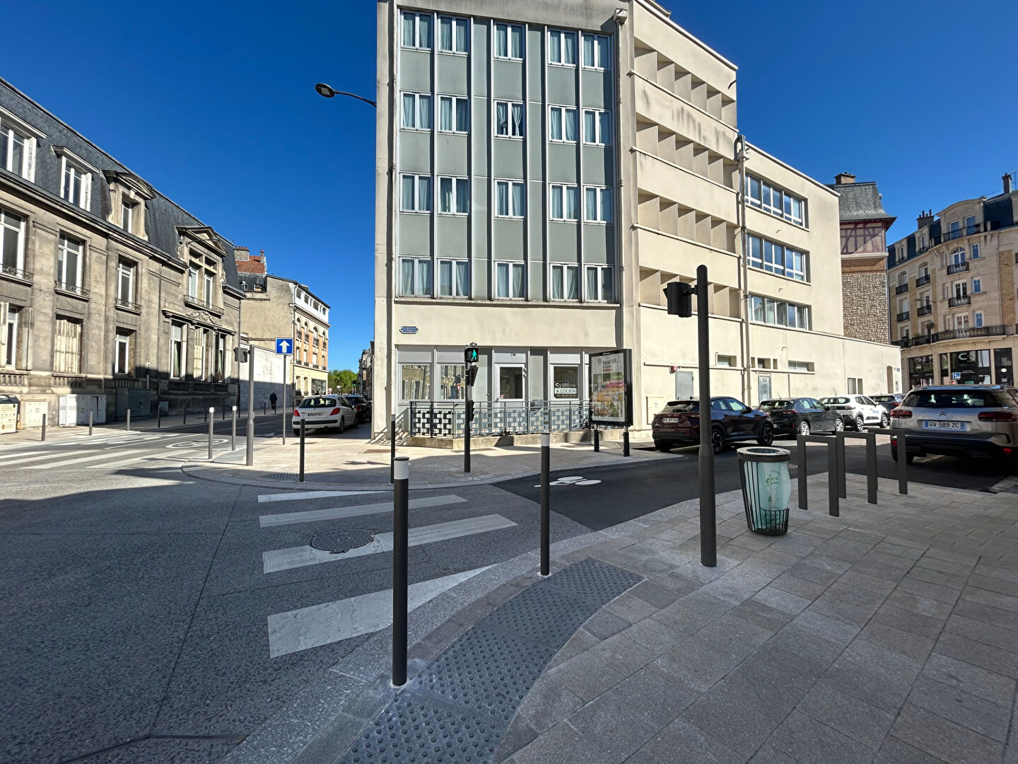 Local commercial  à louer Reims 51100