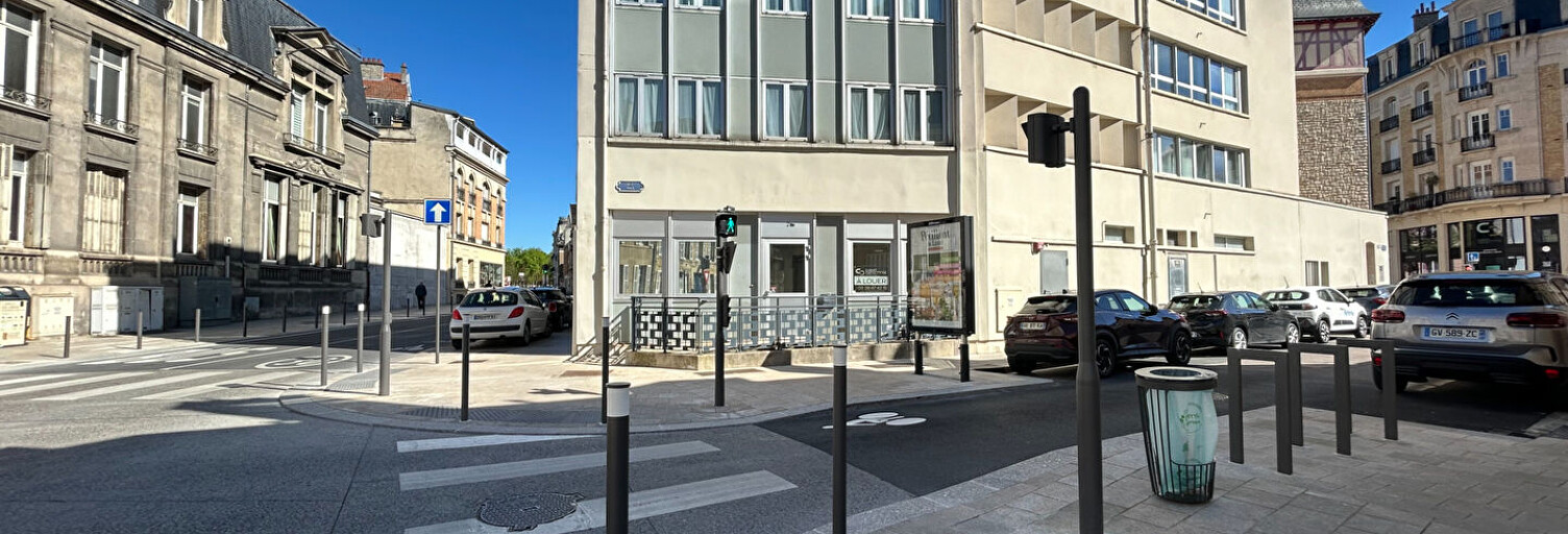 Commerce  36 m² à louer à Reims (51100)