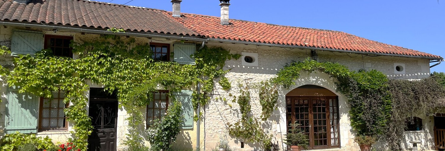 Maison 10 Pièces 295 m² à vendre à Saint-Privat-en-Périgord (24410)