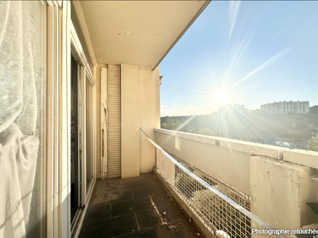 T3 AVEC BALCON DANS RÉSIDENCE SÉCURISÉE 13015 — photo du bien