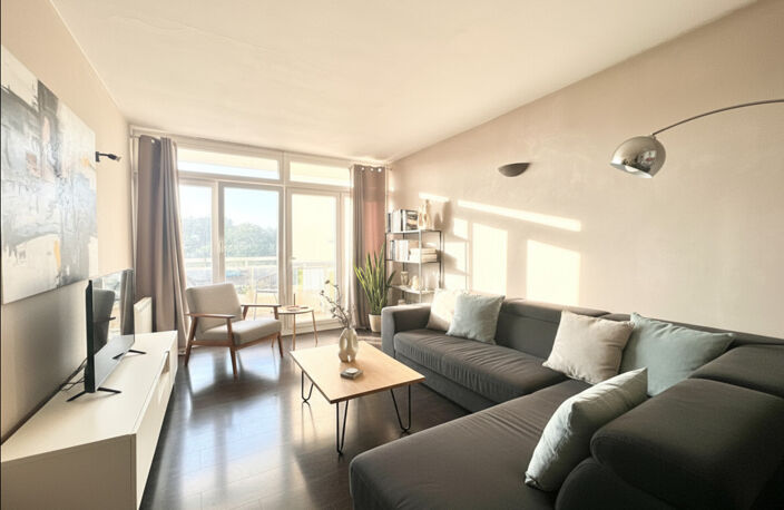 T3 AVEC BALCON DANS RÉSIDENCE SÉCURISÉE 13015 — photo 3