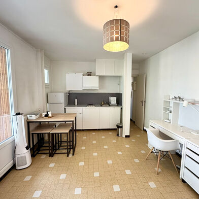 Appartement 1 pièces 697 €