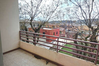 Appartement 4 pièces 240000 €