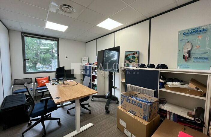 BUREAUX à LOUER — photo 5