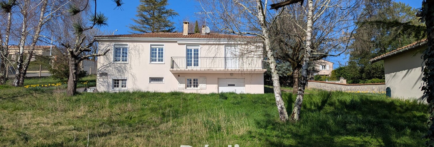 Maison 5 Pièces 109 m² à vendre à Ruelle-sur-Touvre (16600)