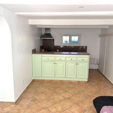 Appartement 2 pièces 750 €