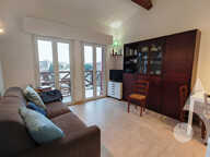 PORT FREJUS-DERNIER ETAGE T2 BIS AVEC GARAGE — photo 3
