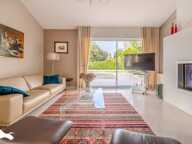 Contemporaine de 7 pièces principales — photo 2