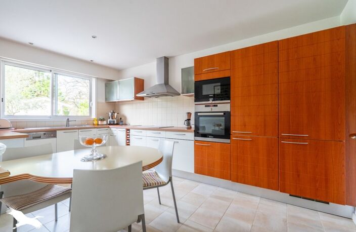 Contemporaine de 7 pièces principales — photo 5