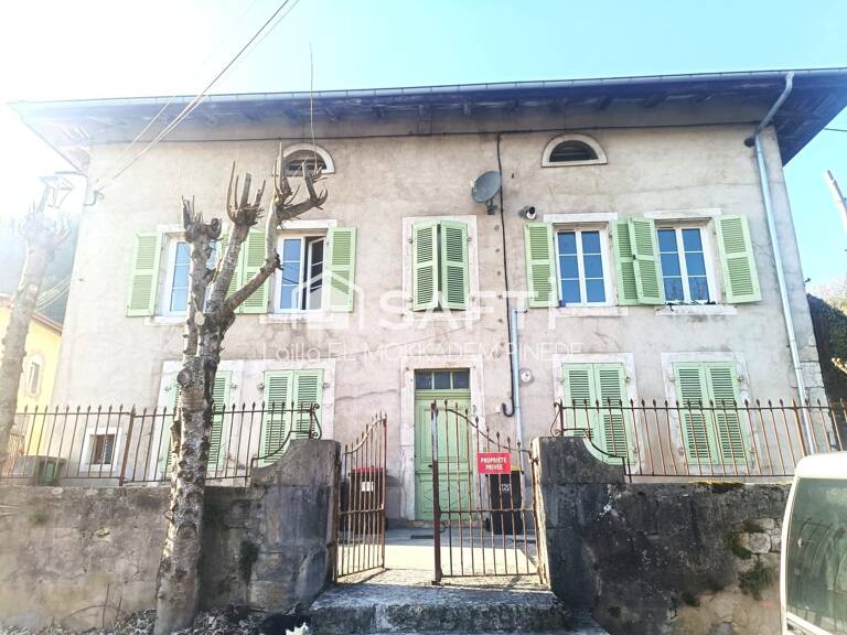 VENDRE  Maison avec 2 appartements et terrain Idéal investisseur ou résidence principale avec revenu locatif — photo 1