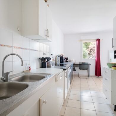 Appartement 3 pièces 324632 €