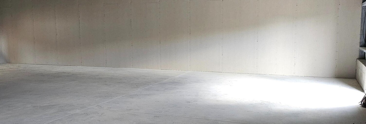 Bureau 1 Pièce 300 m² à louer à Apt (84400)