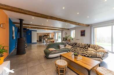 Maison 7 pièces 498750 €