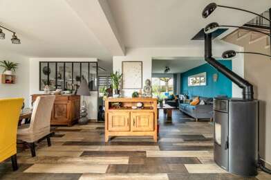 Maison 8 pièces 348480 €