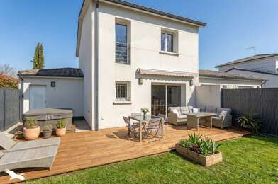 Maison 4 pièces 369600 €