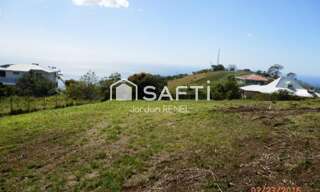 Terrain  3302 m² à vendre à Bellefontaine (97222)