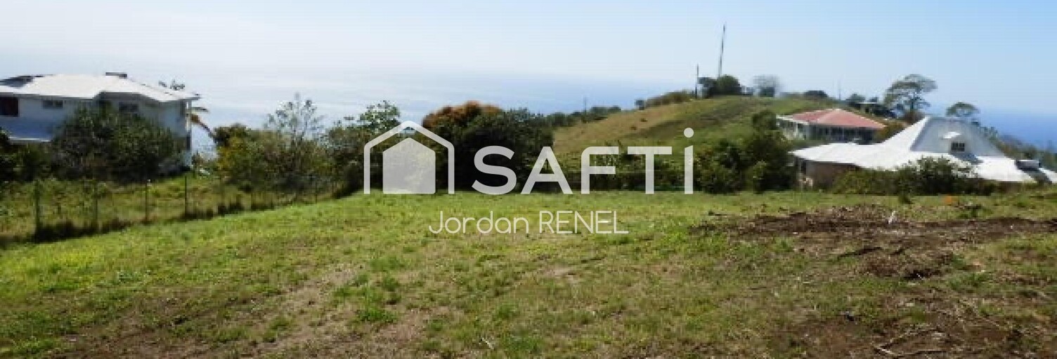 Terrain  3302 m² à vendre à Bellefontaine (97222)