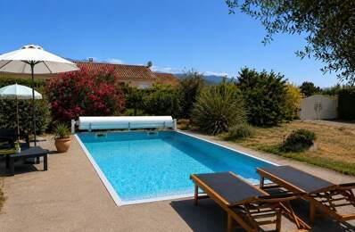 Villa de 6 pièces principales — photo du bien