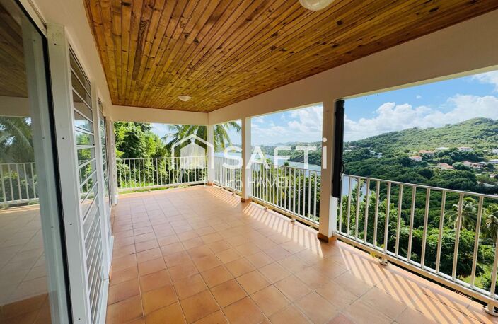 Maison avec une vue panaromique. — photo 2