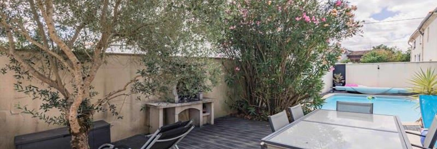 Maison 8 Pièces 210 m² à vendre à Saint-Porchaire (17250)