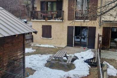 Appartement 3 pièces 244000 €